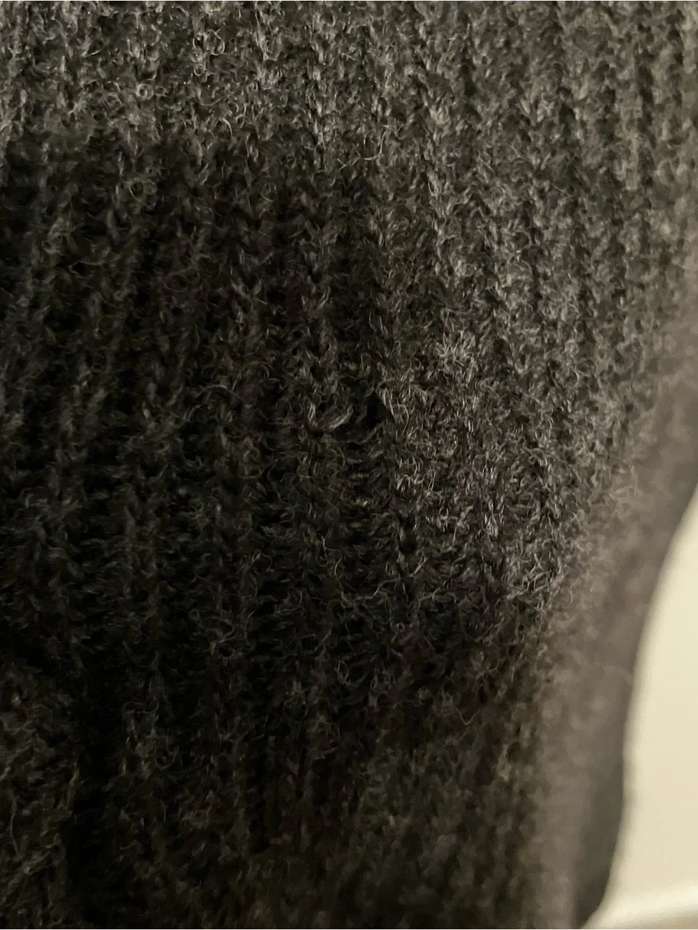 VTG Banana Republic Men’s Wool XL Gray Fisherman Rib Knit V-neck Sweater Y2K